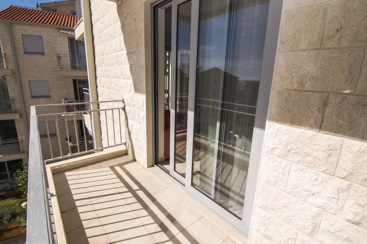 Апартаменты Apartment Dolce Петровац