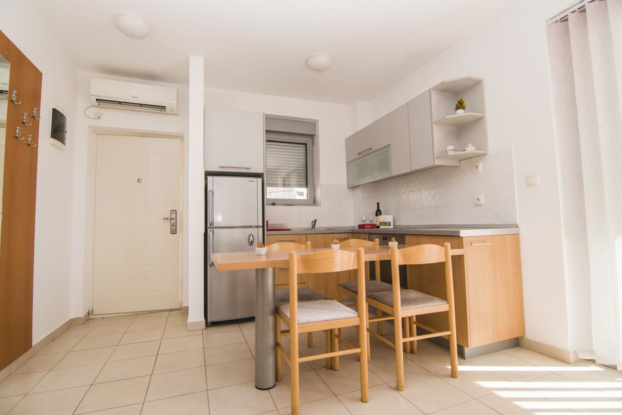 Апартаменты Apartment Dolce Петровац