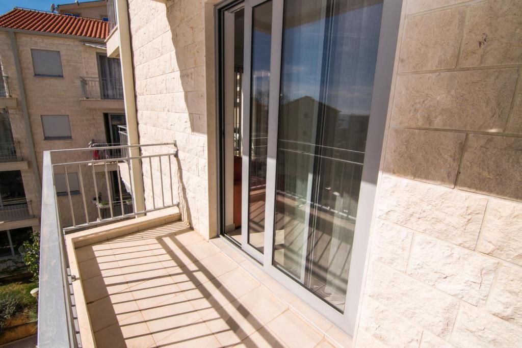 Апартаменты Apartment Dolce Петровац